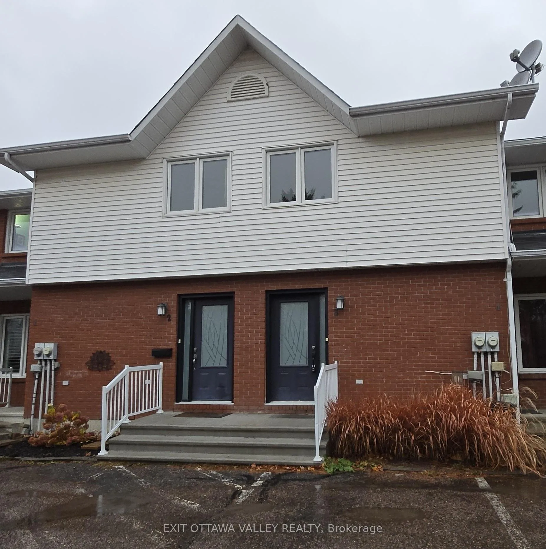 Photo 37 of Unit 3, 10 Charles Street, Arnprior — HOMEH