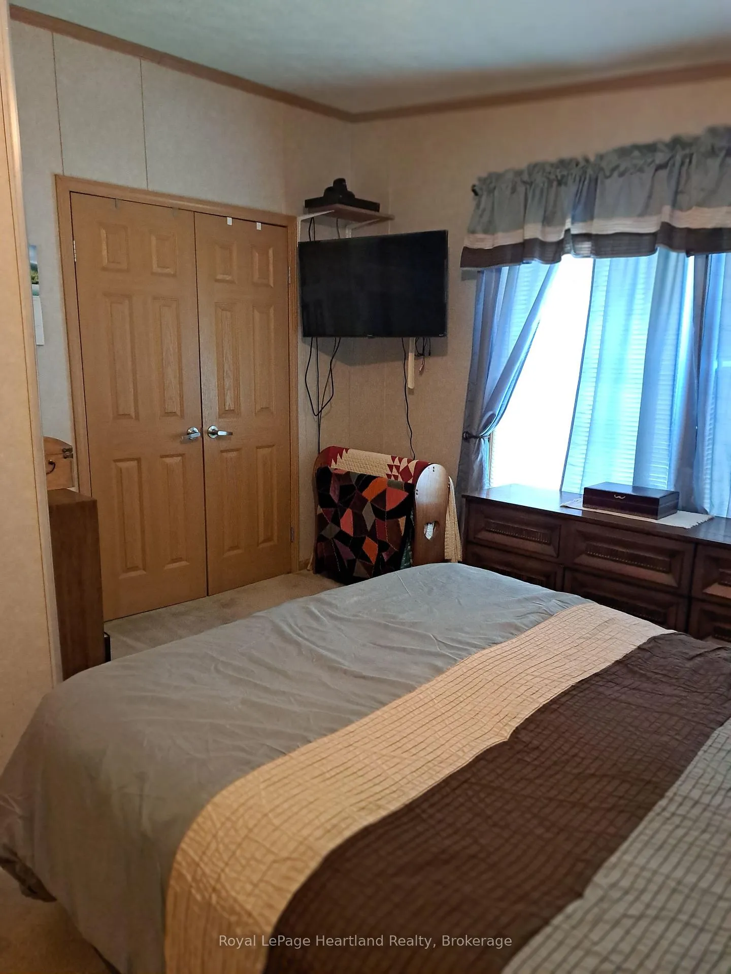 Photo 12 of 469 Richard Crescent, Strathroy-Caradoc, SE — HOMEH