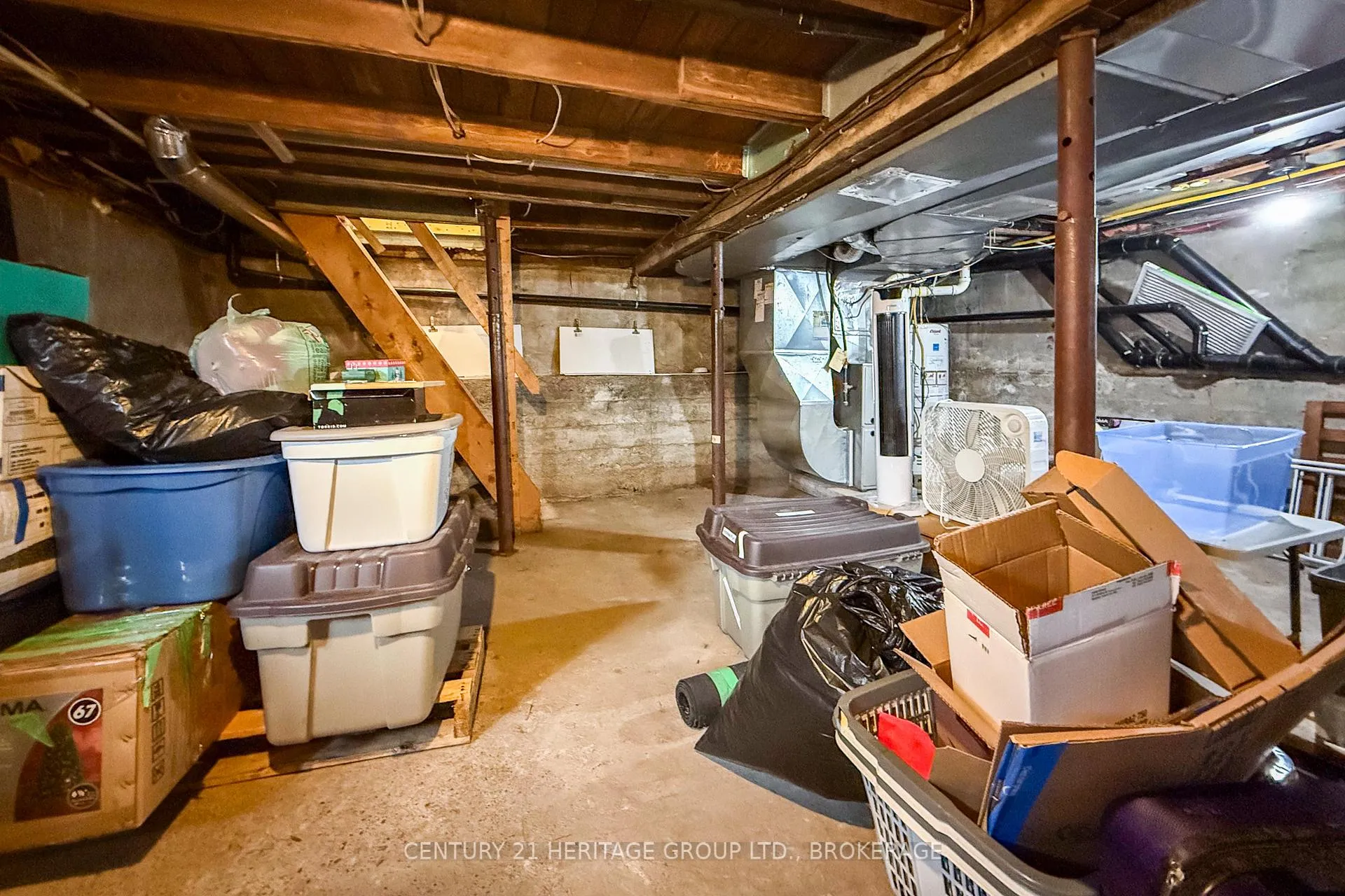 Photo 18 of 336 Elliott Avenue, Kingston, East of Sir John A. Blvd — HOMEH