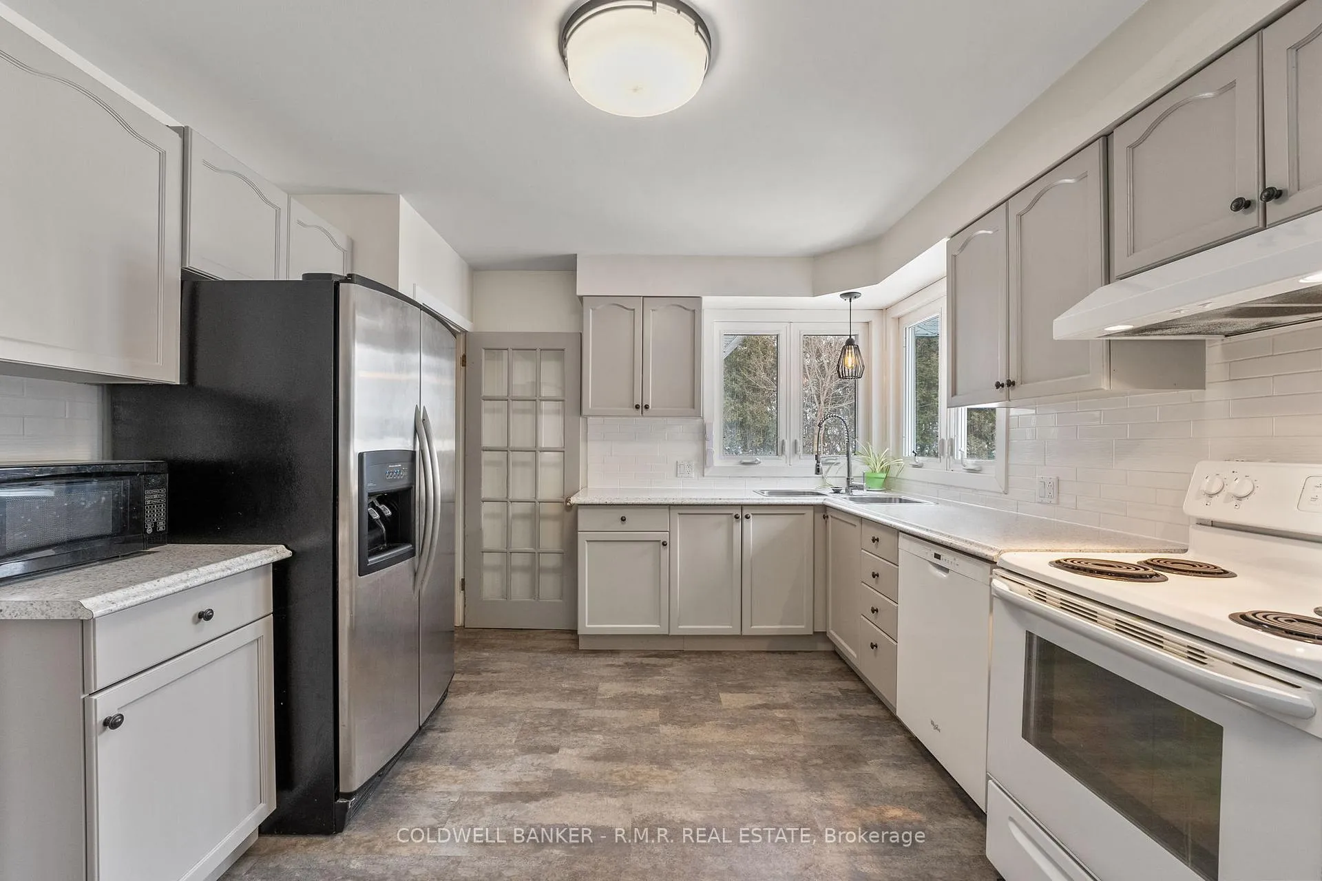 Photo 7 of 30705 Mara Road, Brock, Beaverton — HOMEH