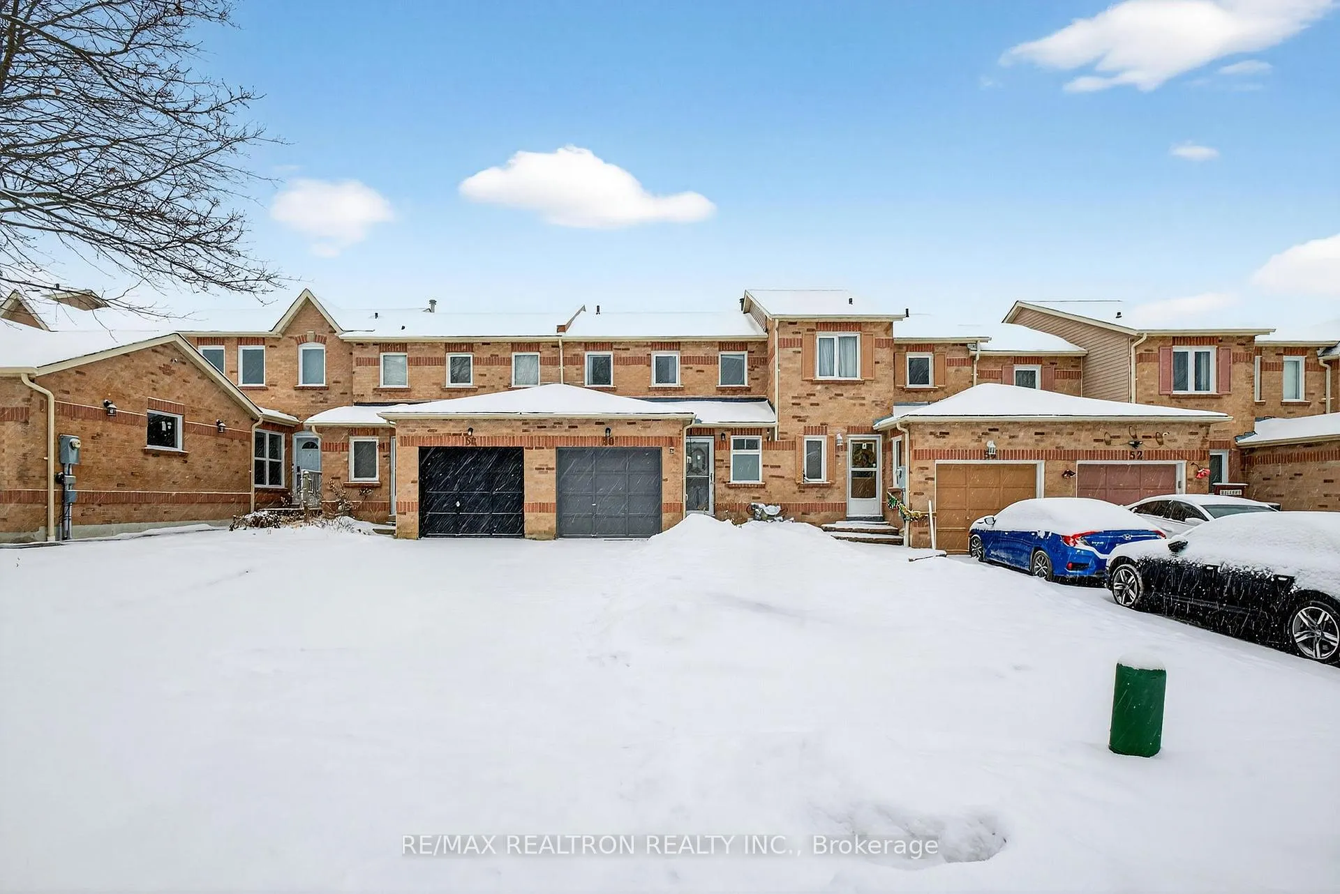 Photo 2 of 56 Gates Crescent, Ajax, South East — HOMEH
