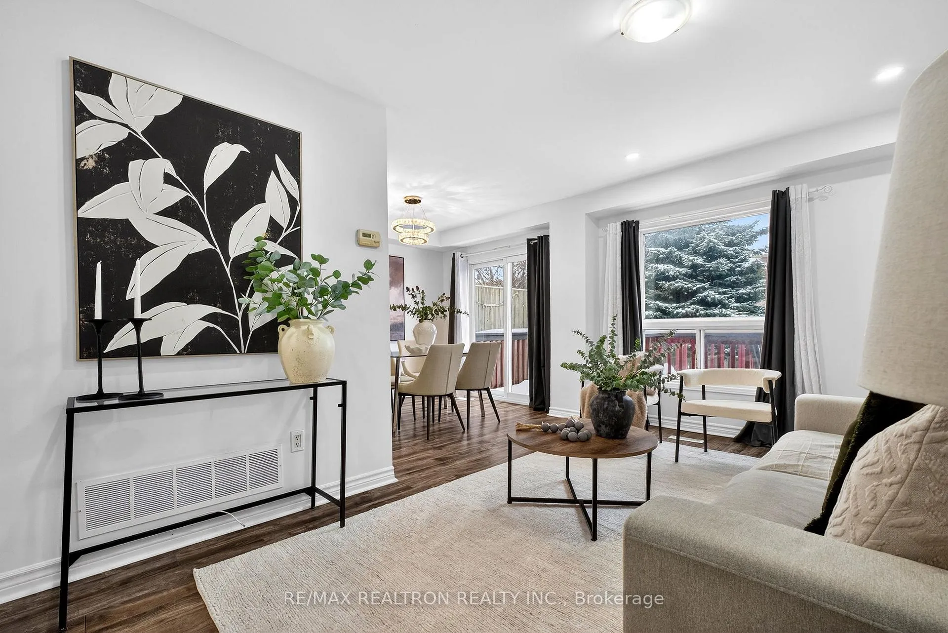 Photo 9 of 56 Gates Crescent, Ajax, South East — HOMEH