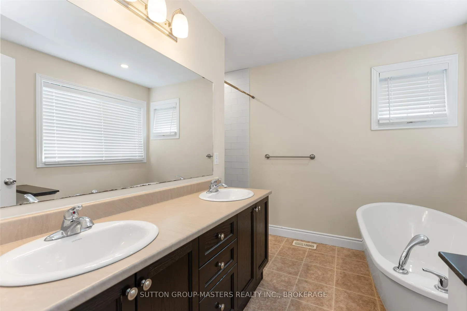 Photo 18 of 229 Holden Street, Kingston, City Northwest — HOMEH