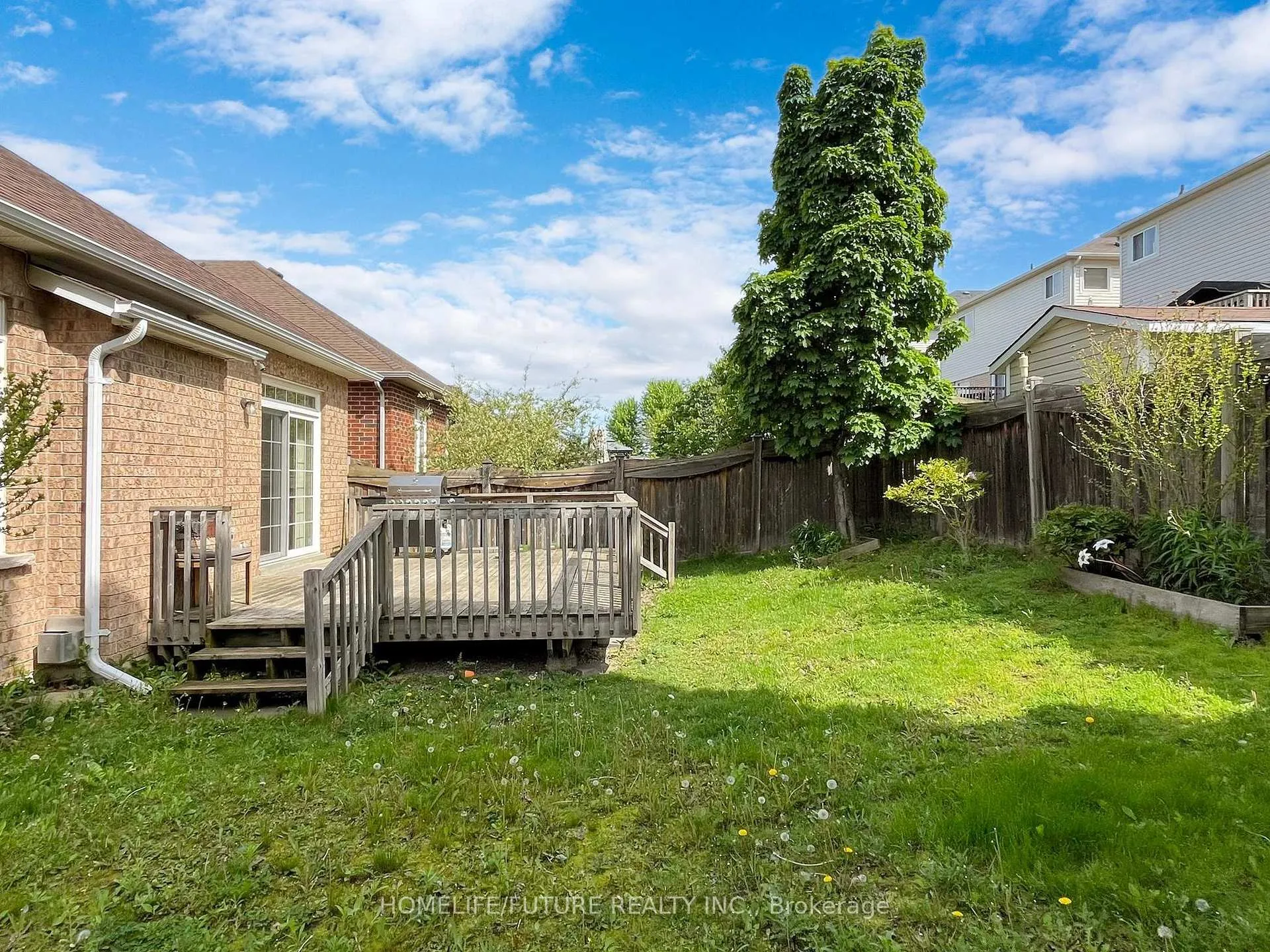 Photo 24 of 851 Eagle Ridge Drive, Oshawa, Taunton — HOMEH