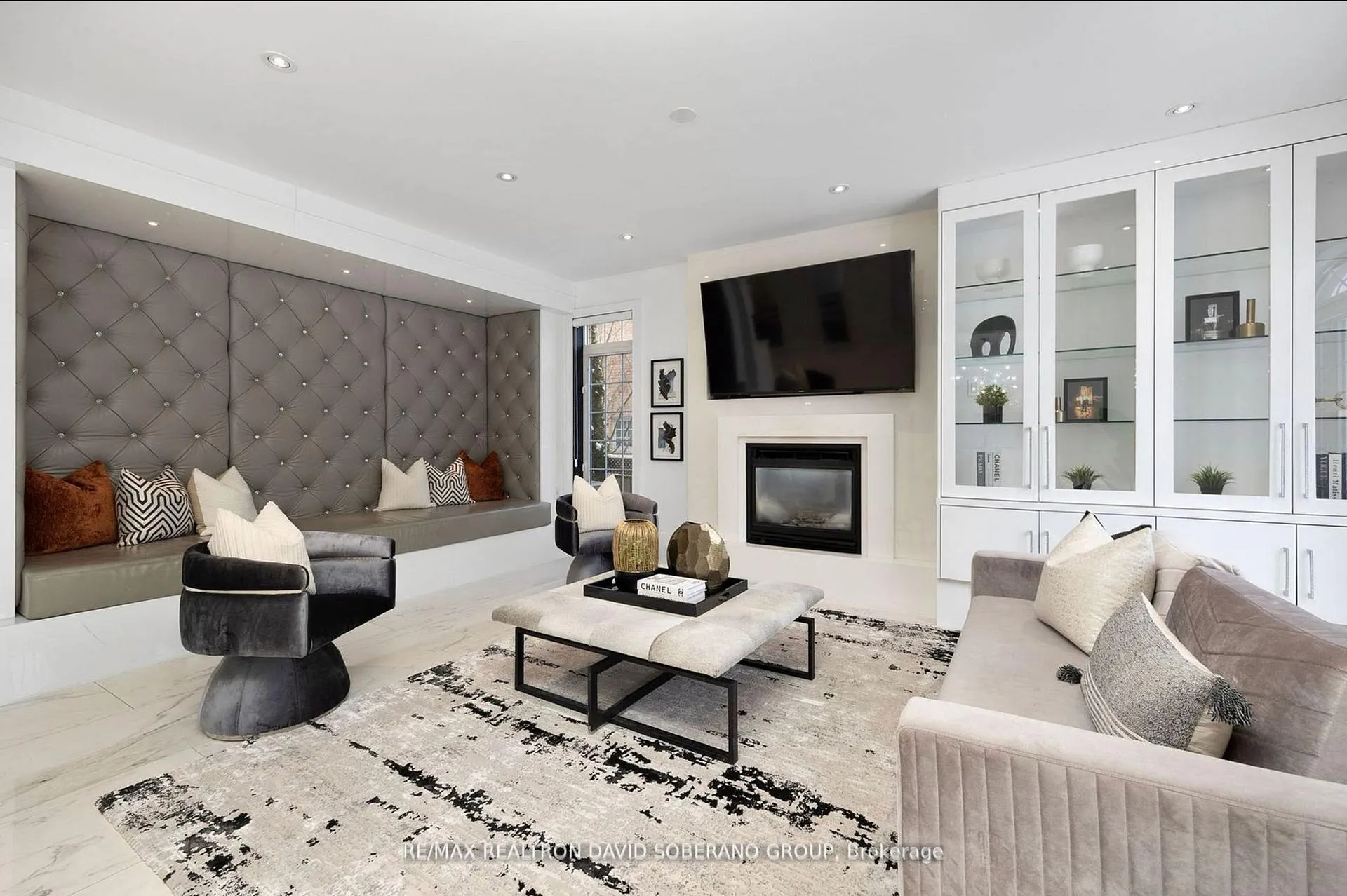 Photo 8 of 69 Glenforest Drive, Vaughan, Uplands — HOMEH