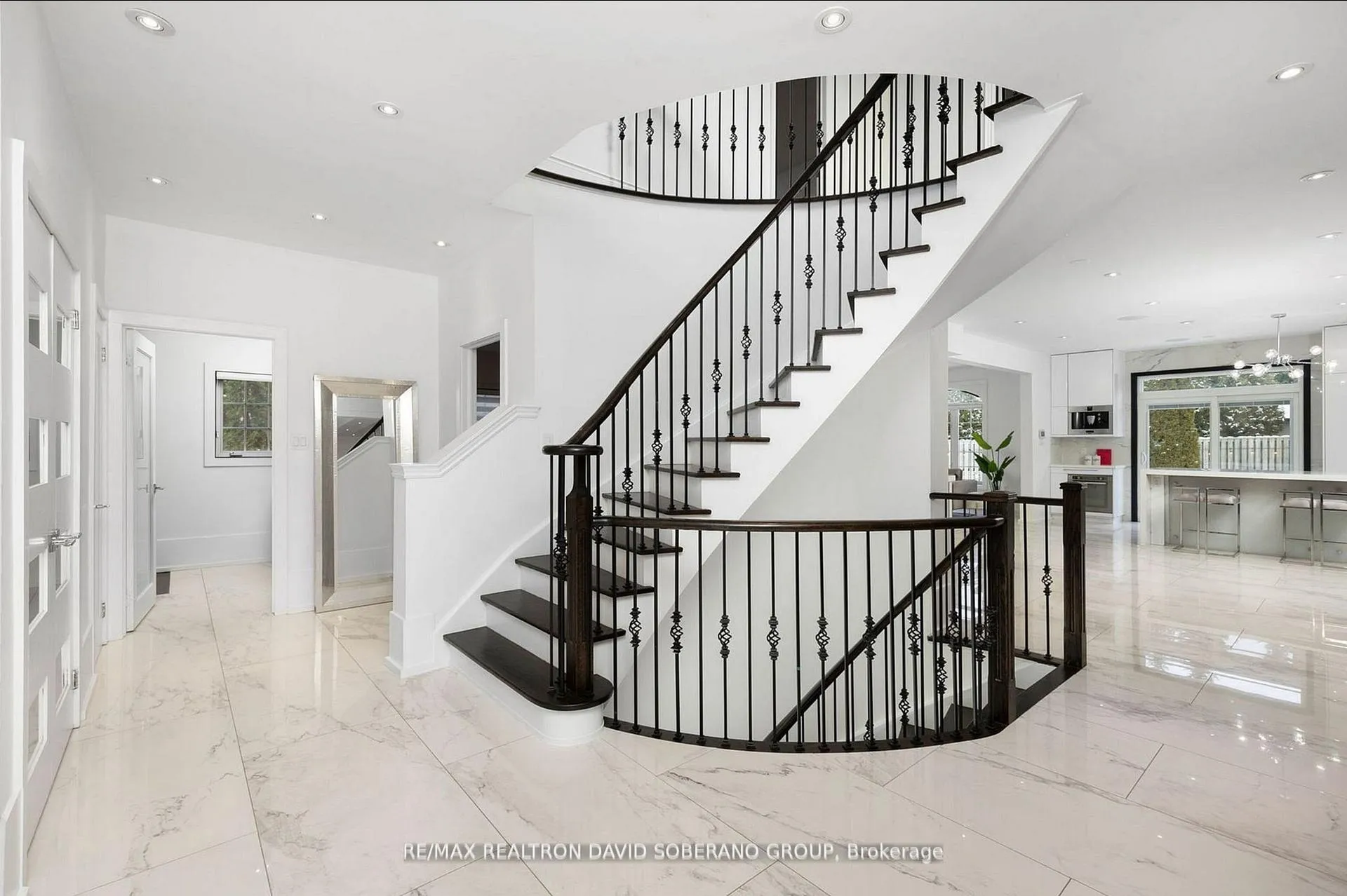 Photo 14 of 69 Glenforest Drive, Vaughan, Uplands — HOMEH