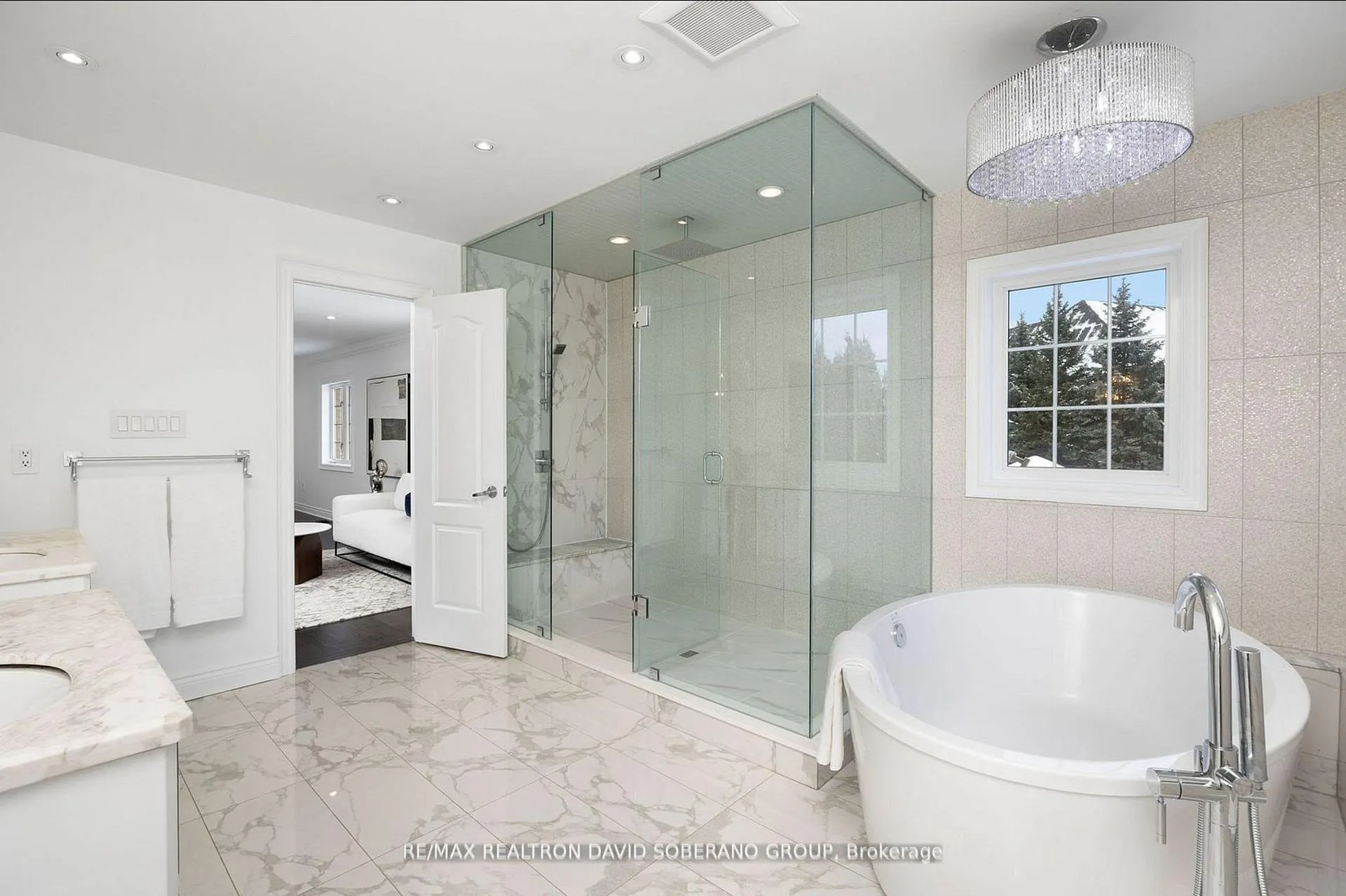 Photo 20 of 69 Glenforest Drive, Vaughan, Uplands — HOMEH