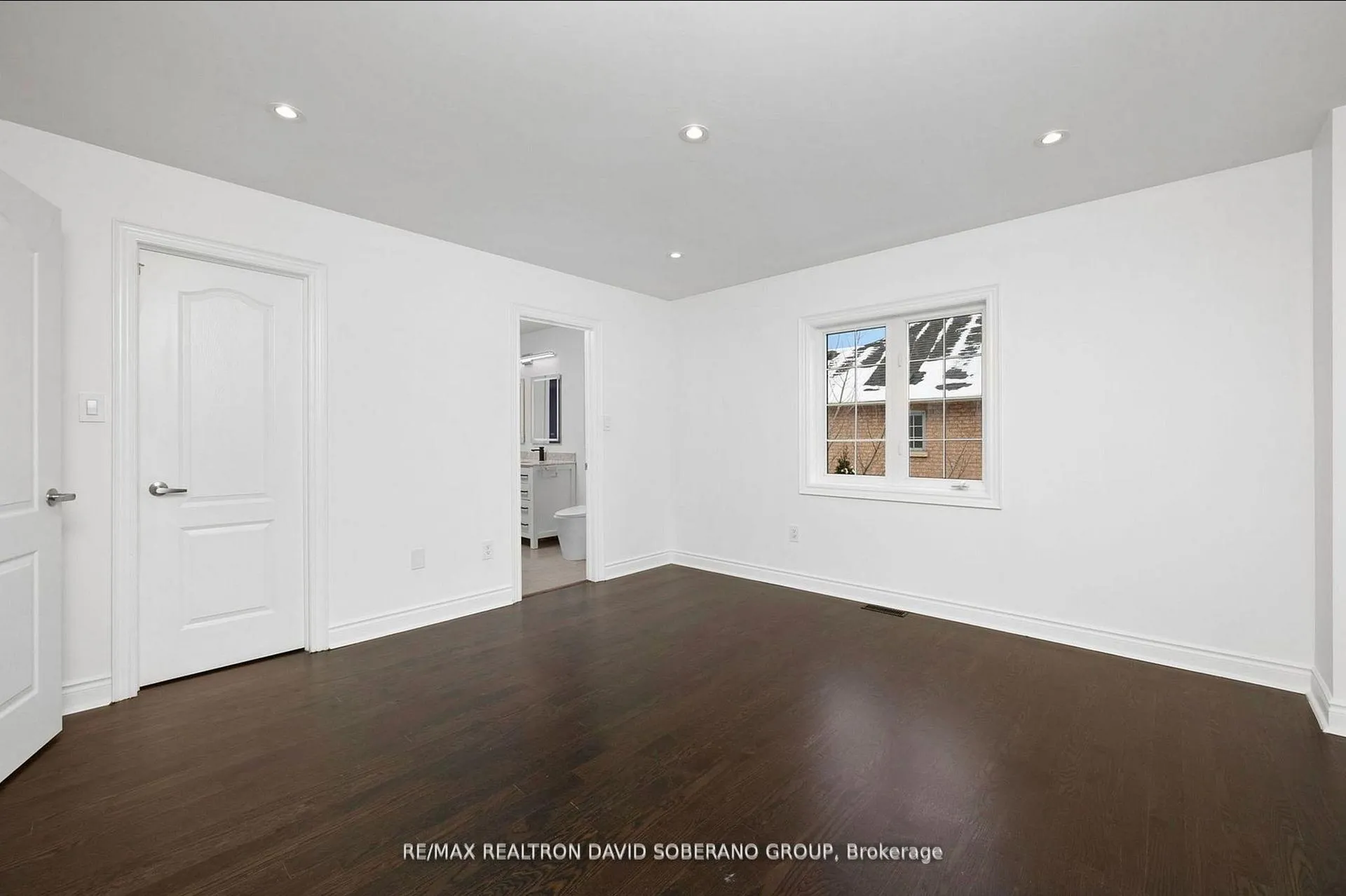 Photo 28 of 69 Glenforest Drive, Vaughan, Uplands — HOMEH