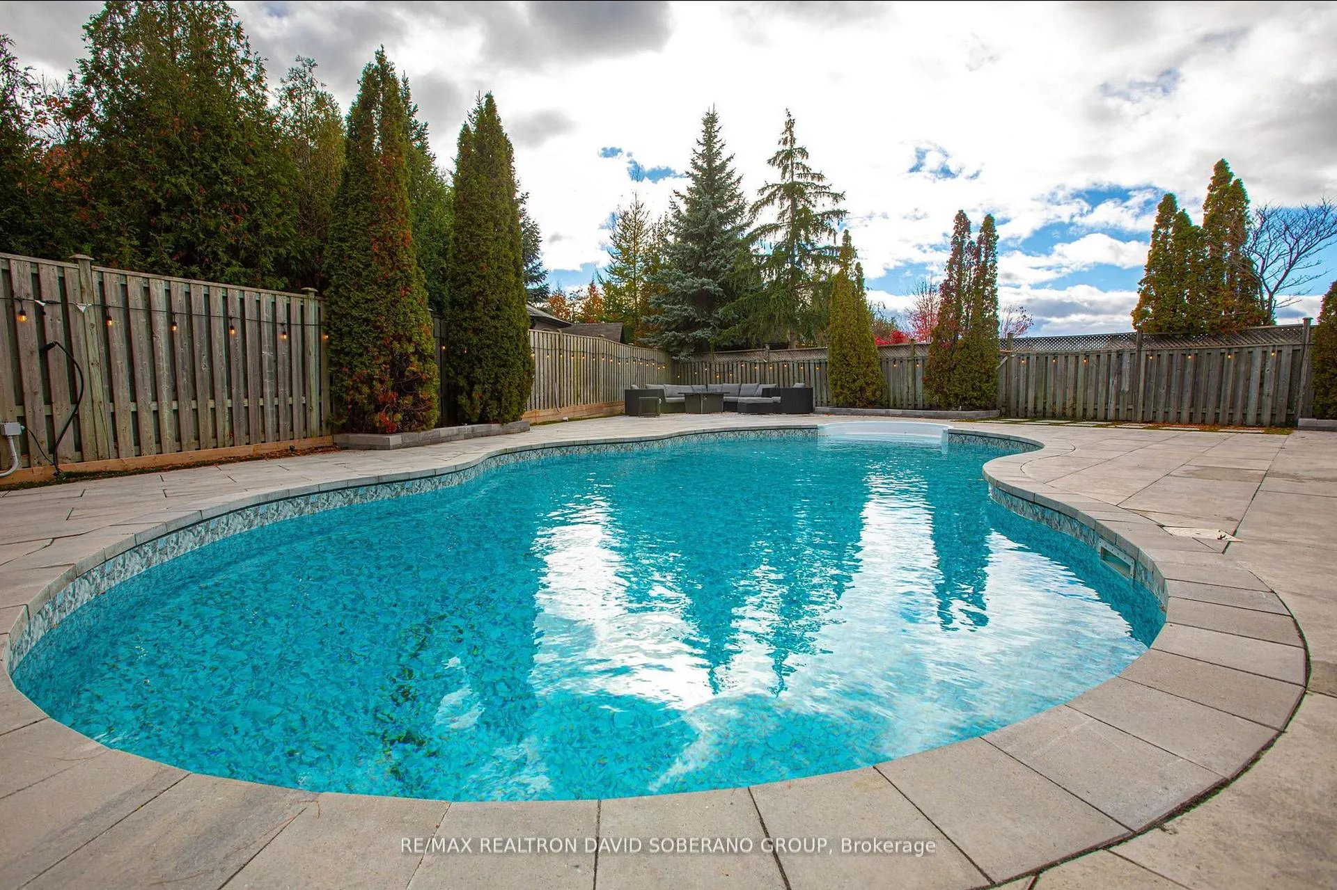 Photo 38 of 69 Glenforest Drive, Vaughan, Uplands — HOMEH