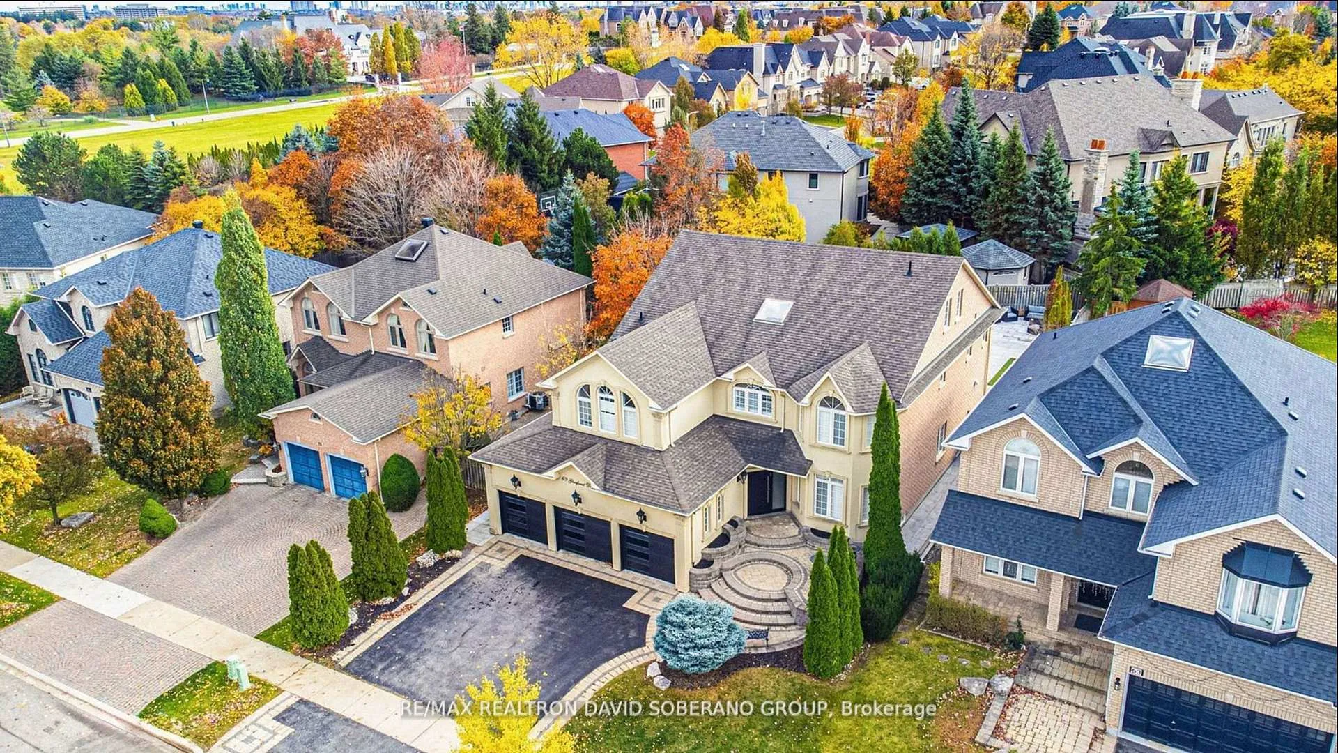 Photo 43 of 69 Glenforest Drive, Vaughan, Uplands — HOMEH