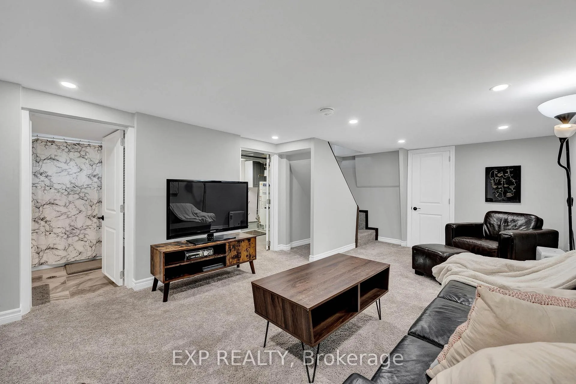 Photo 12 of 124 Whitney Place, Kitchener, Mill Courtland Woodside Park — HOMEH
