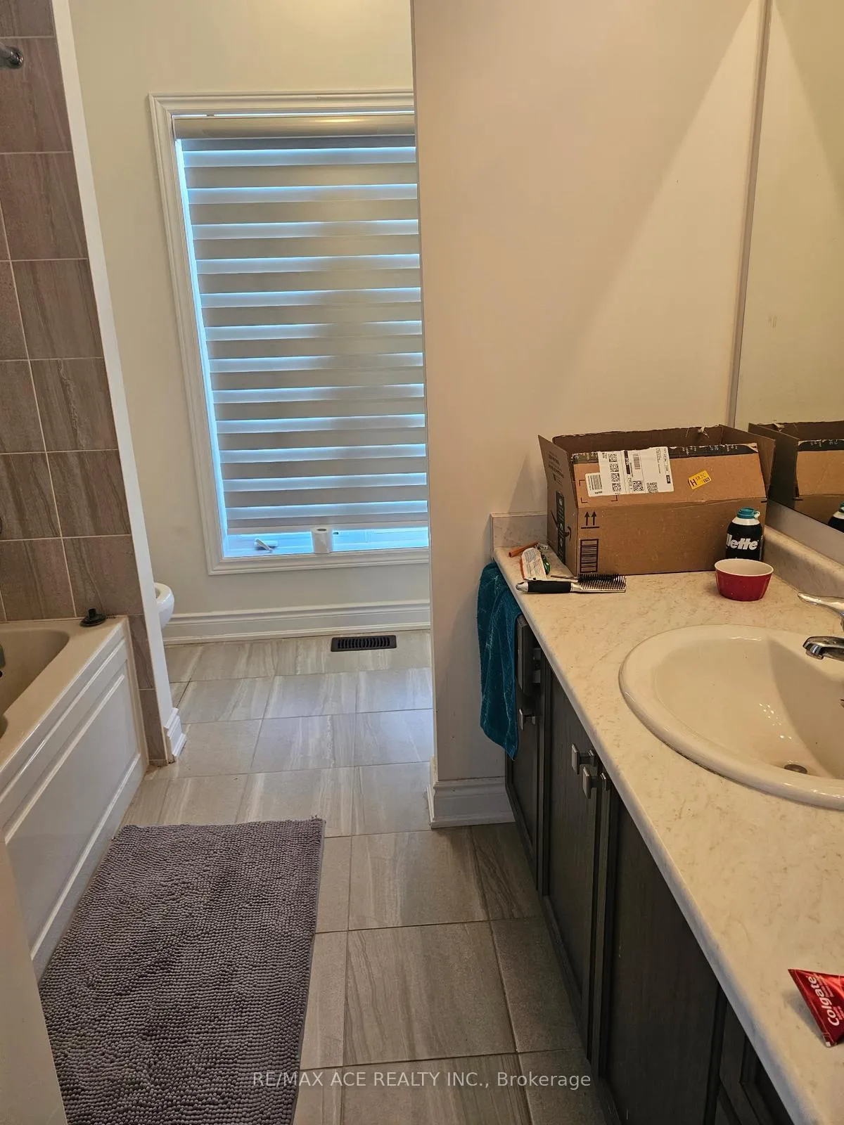 Photo 15 of 37 Union Boulevard, Wasaga Beach — HOMEH