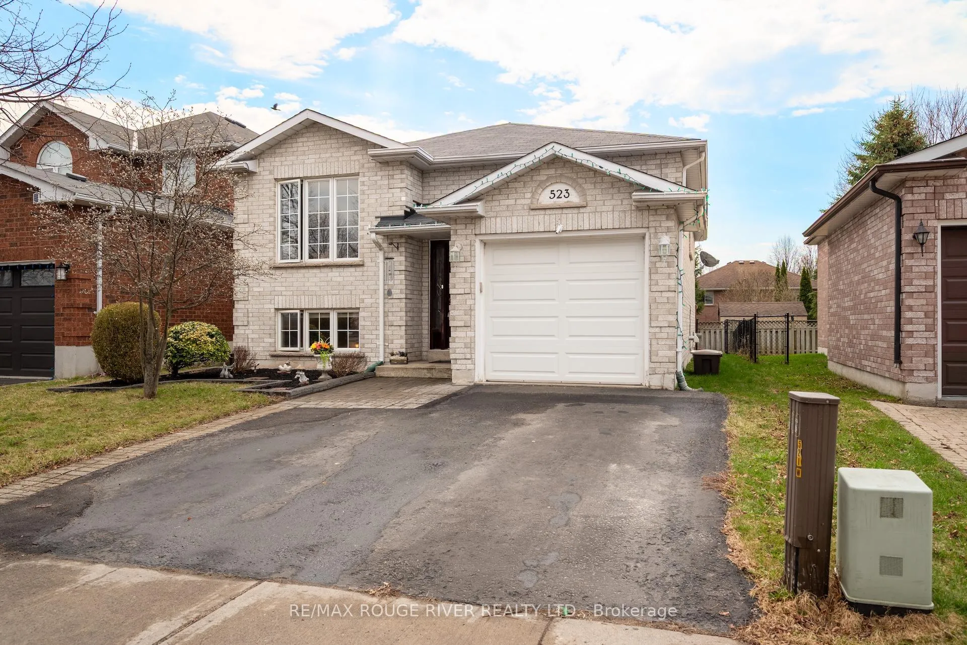 Photo 3 of 523 Wilson Road, Cobourg — HOMEH