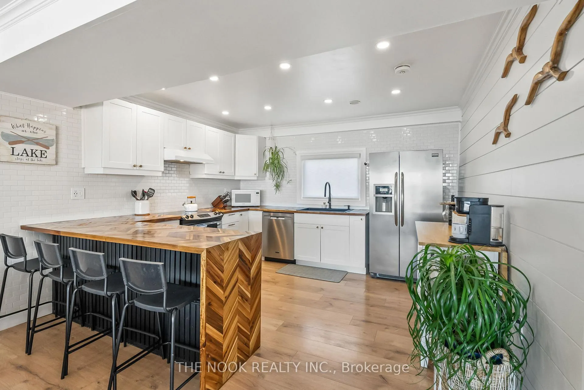 Photo 27 of 74 East Beach Road, Clarington, Bowmanville — HOMEH