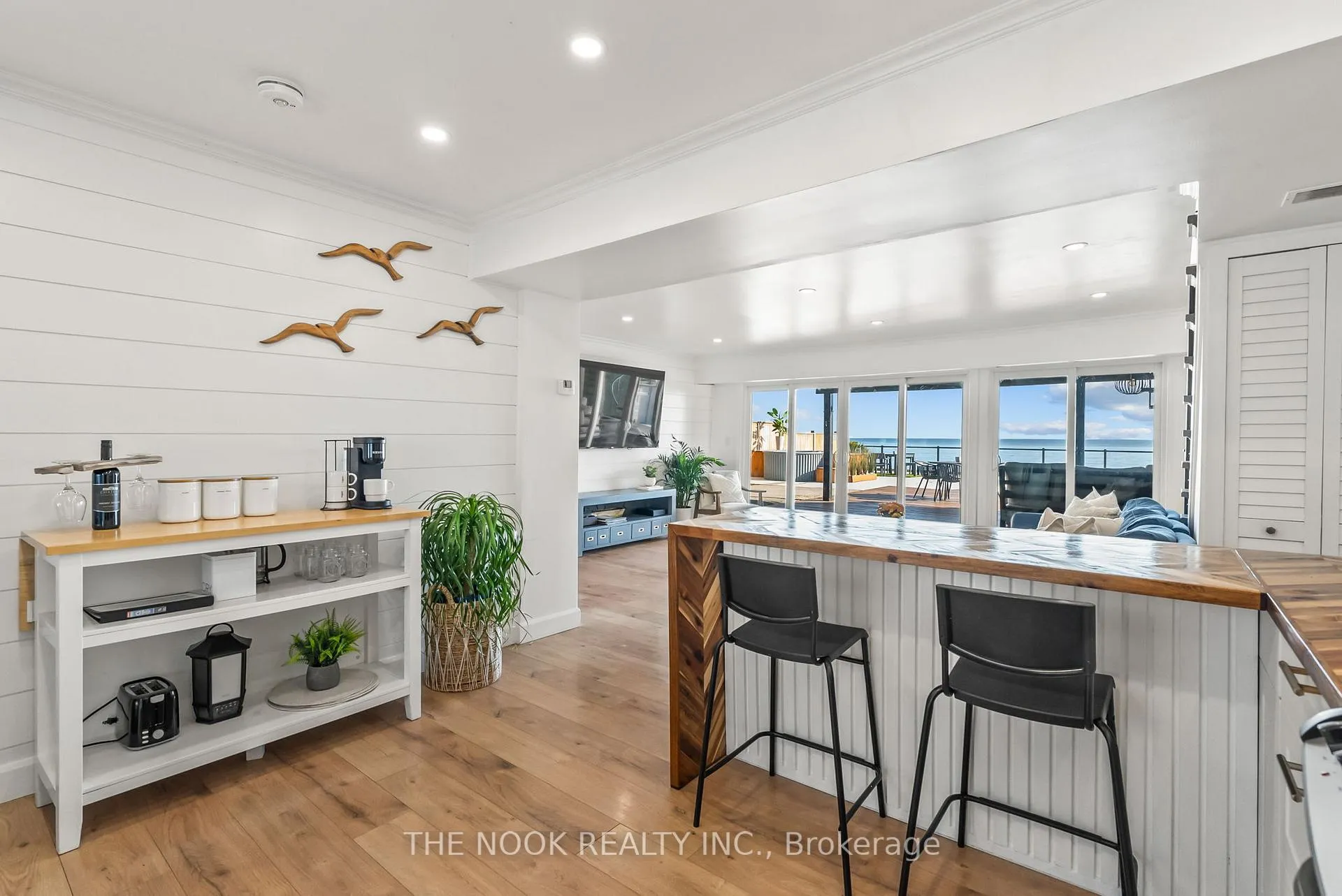 Photo 30 of 74 East Beach Road, Clarington, Bowmanville — HOMEH