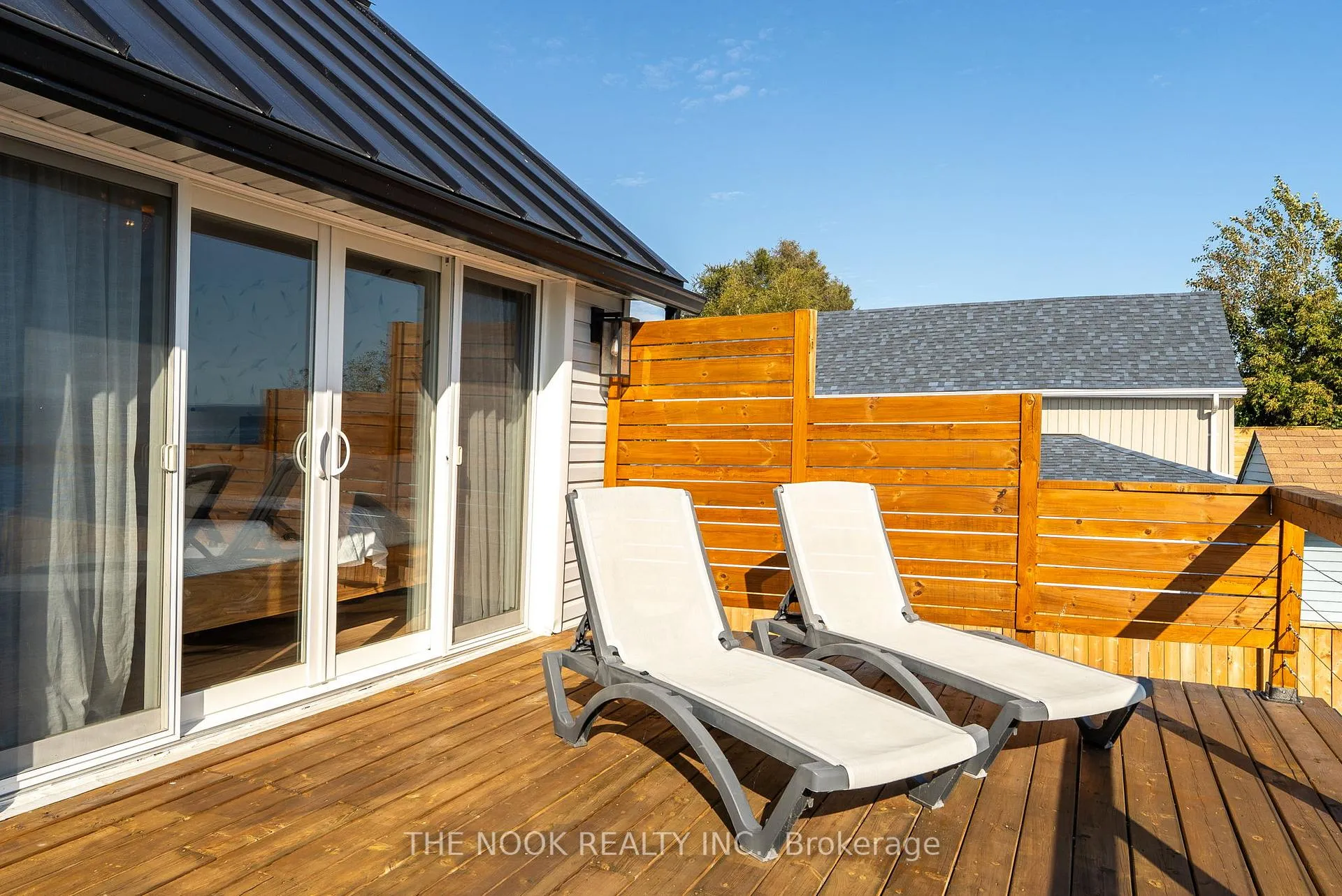 Photo 35 of 74 East Beach Road, Clarington, Bowmanville — HOMEH