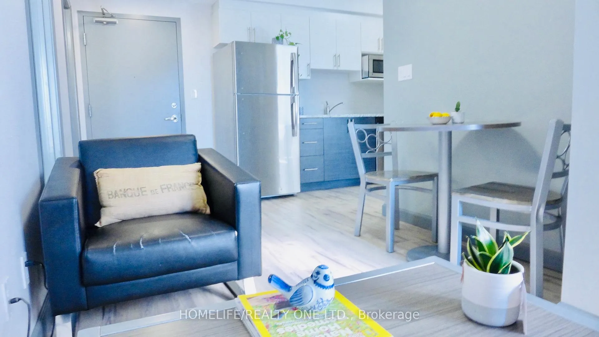 Photo 3 of Unit 1153, 258A Sunview Street, Waterloo, Beechwood/University — HOMEH