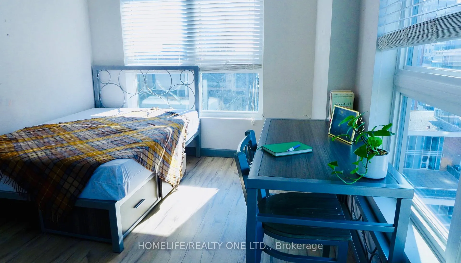 Photo 5 of Unit 1153, 258A Sunview Street, Waterloo, Beechwood/University — HOMEH