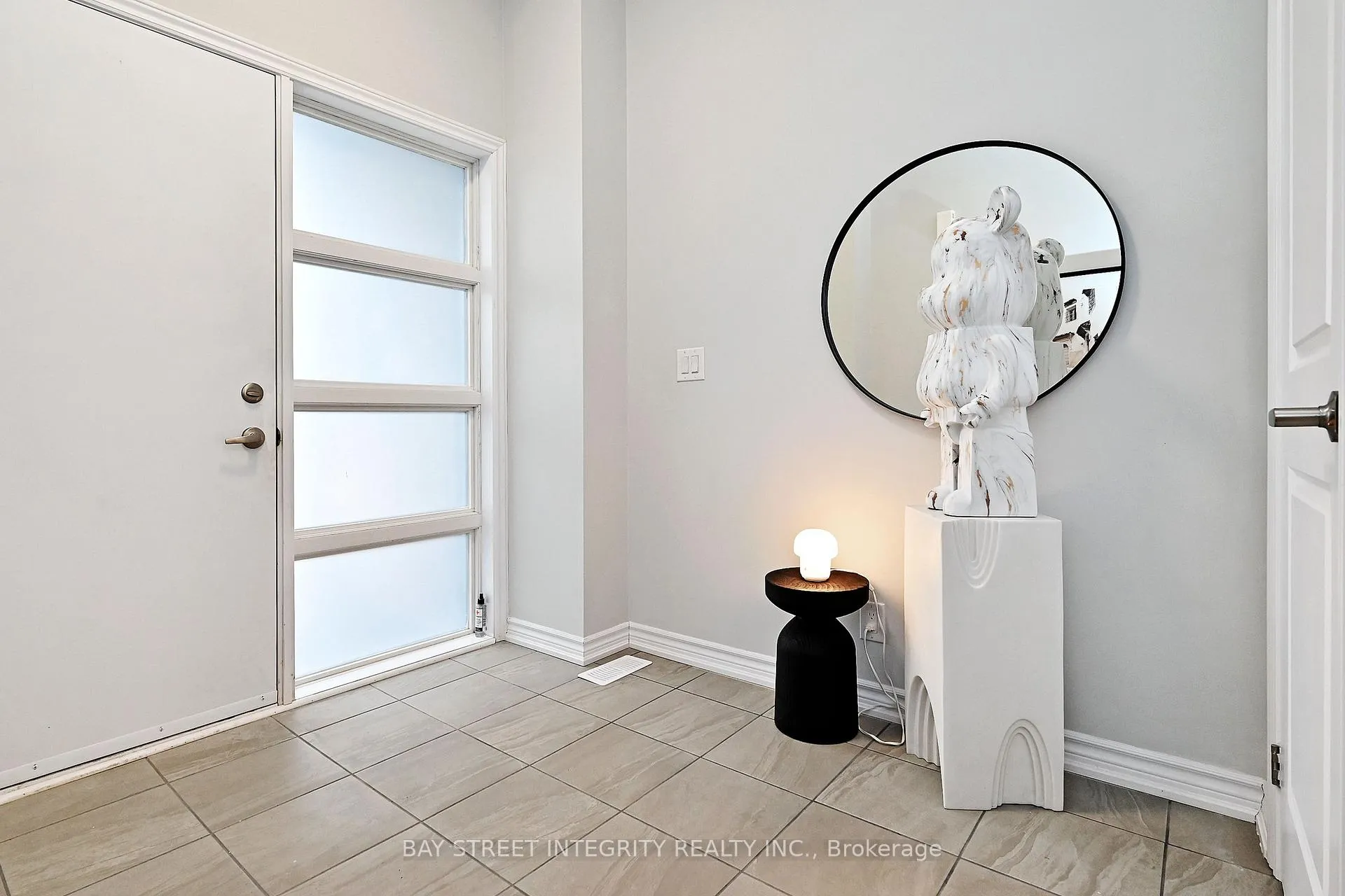 Photo 2 of 71 Freeman William Street, Markham, Markham Village — HOMEH