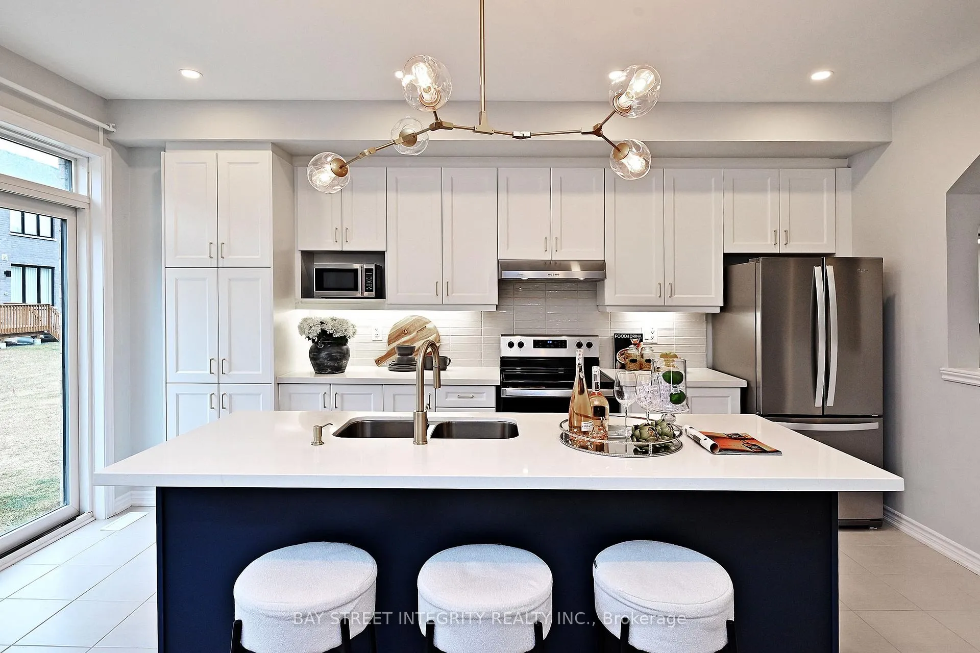 Photo 12 of 71 Freeman William Street, Markham, Markham Village — HOMEH