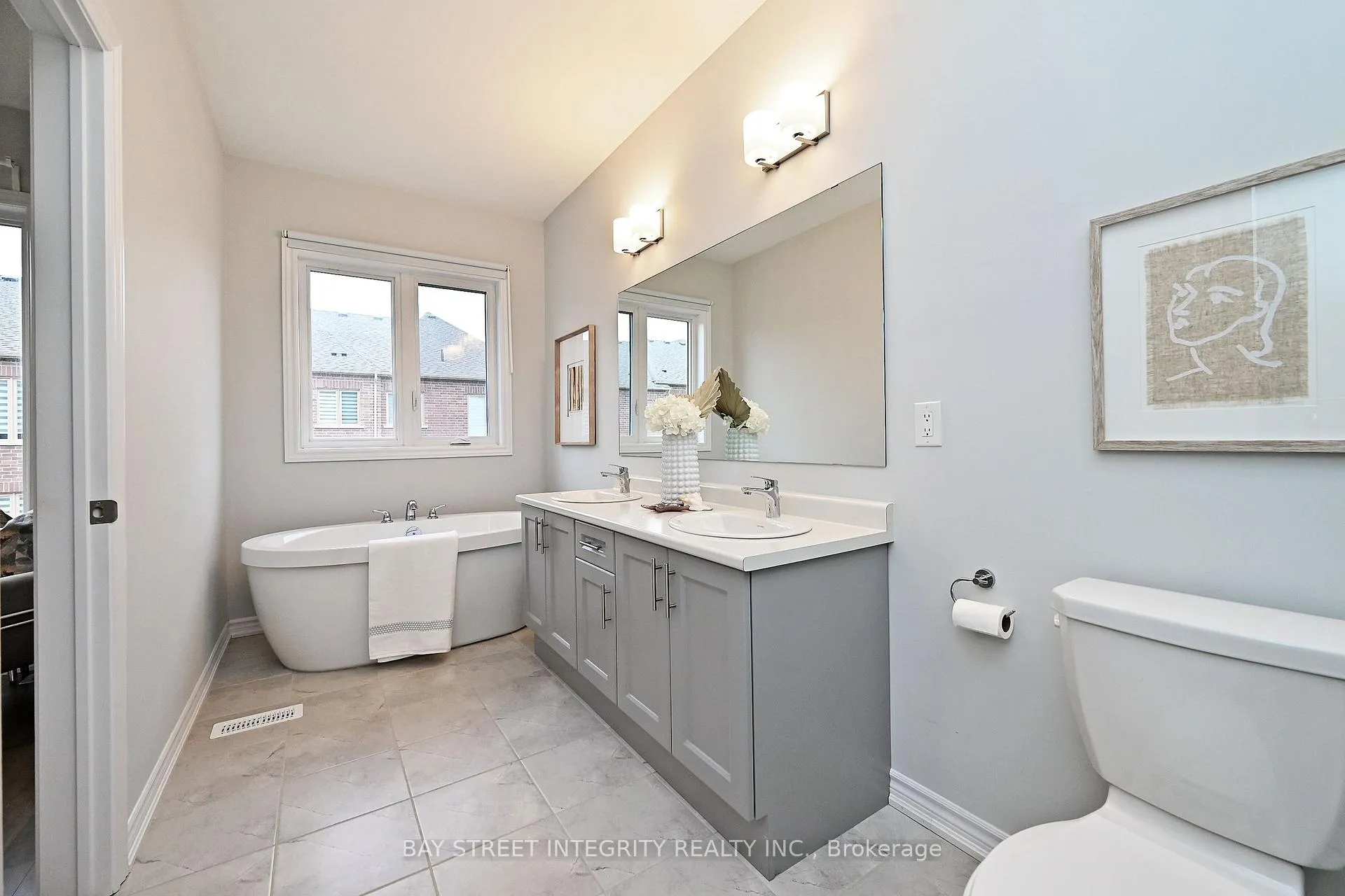 Photo 21 of 71 Freeman William Street, Markham, Markham Village — HOMEH
