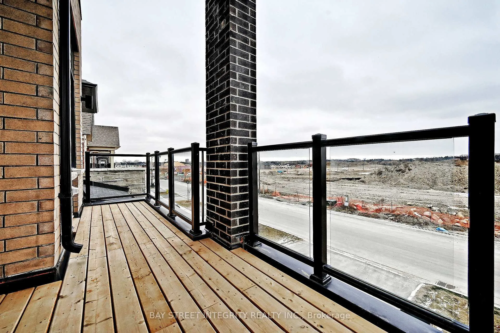 Photo 25 of 71 Freeman William Street, Markham, Markham Village — HOMEH
