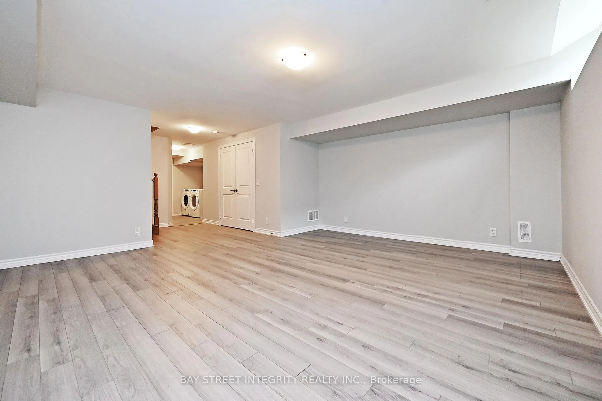 Photo 35 of 71 Freeman William Street, Markham, Markham Village — HOMEH