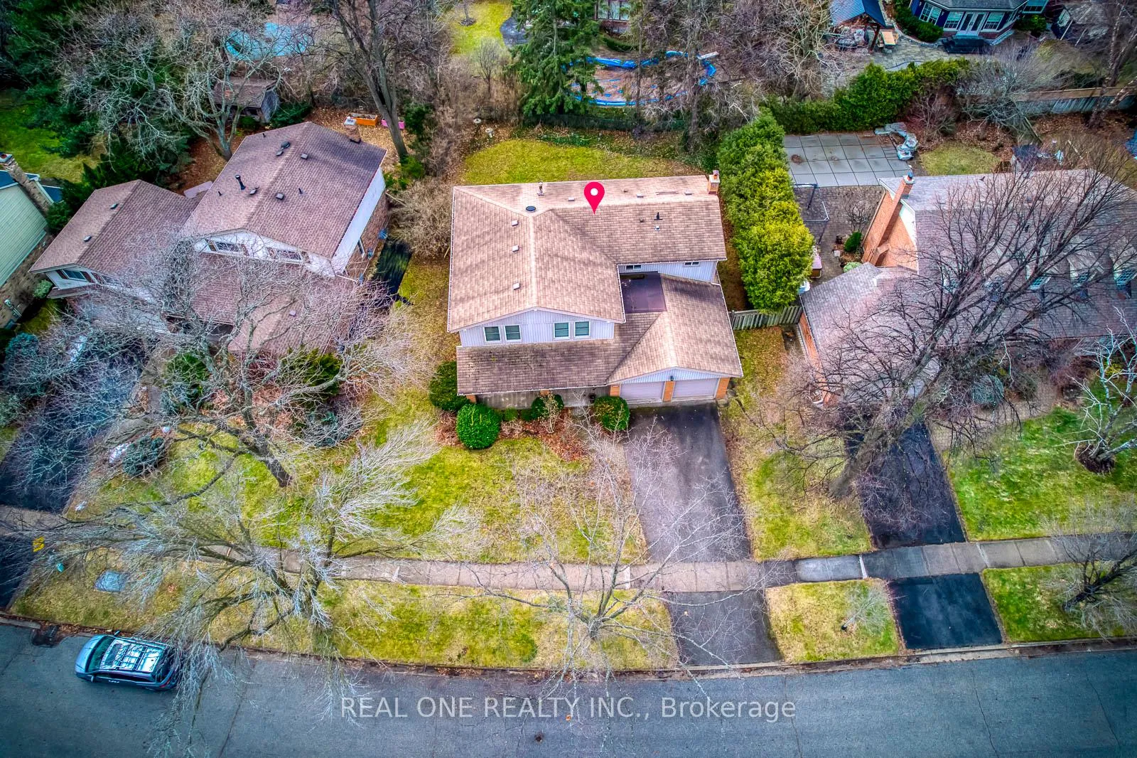 Photo 4 of 284 Beechfield Road, Oakville, Ford — HOMEH