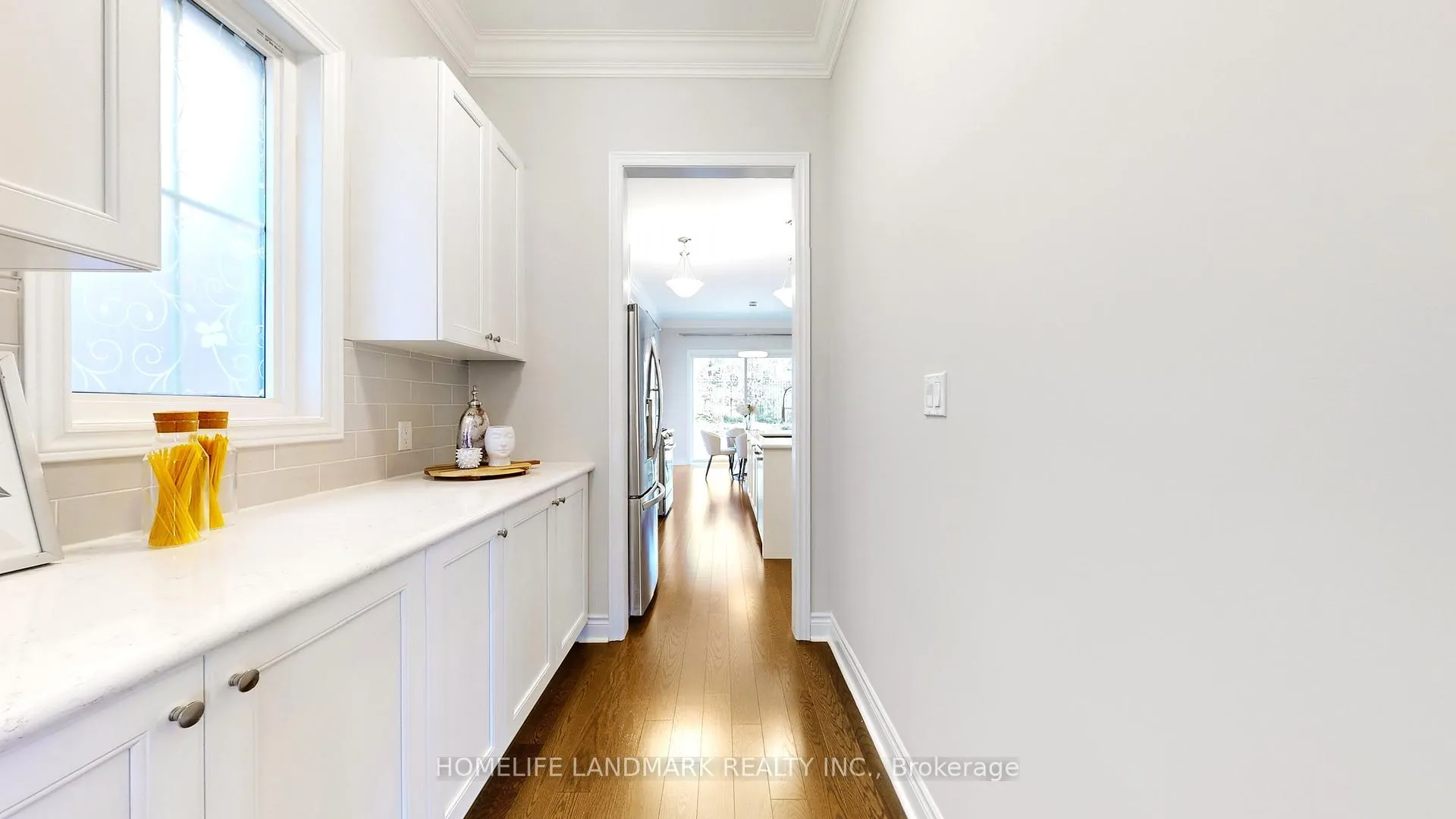 Photo 10 of 88 Match Point Court, Aurora, Aurora Estates — HOMEH
