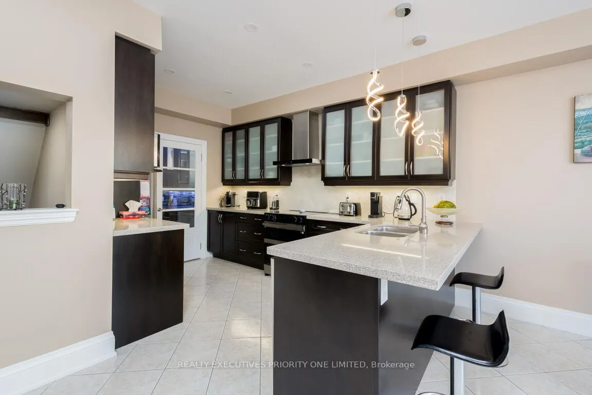 Photo 19 of 86 Chatfield Drive, Vaughan, Vellore Village — HOMEH