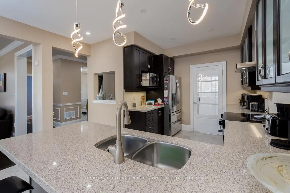 Photo 20 of 86 Chatfield Drive, Vaughan, Vellore Village — HOMEH