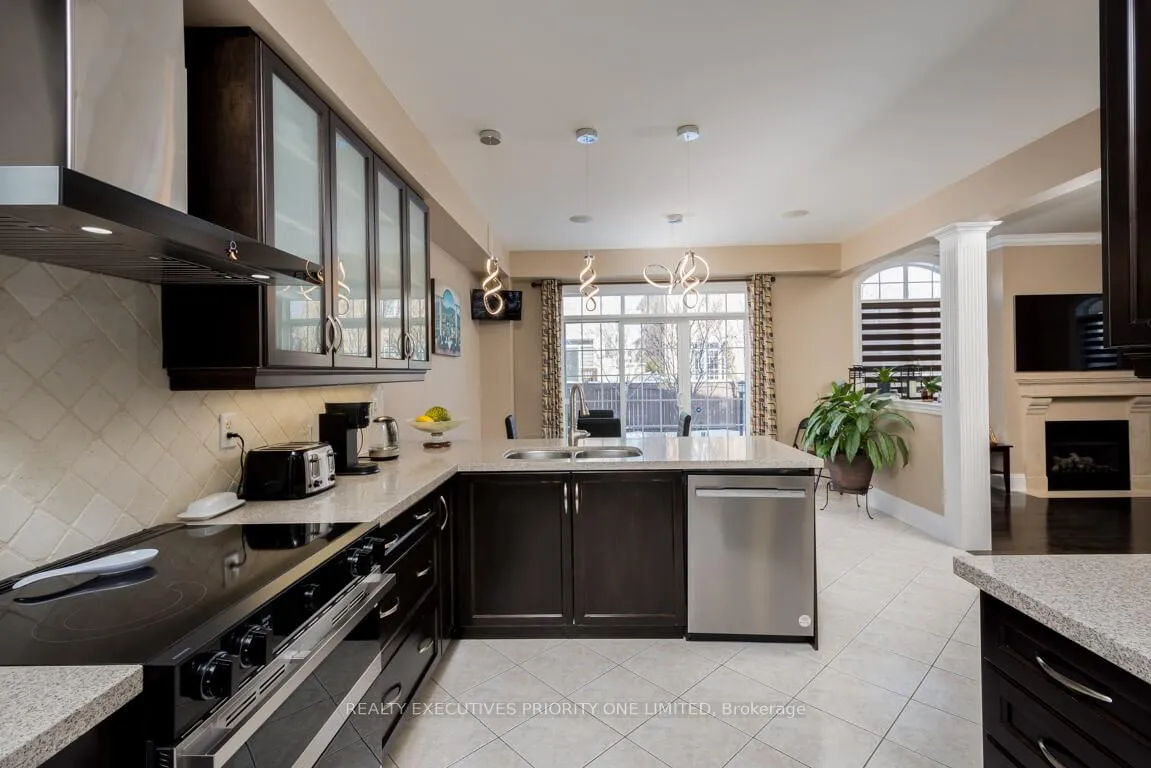 Photo 23 of 86 Chatfield Drive, Vaughan, Vellore Village — HOMEH