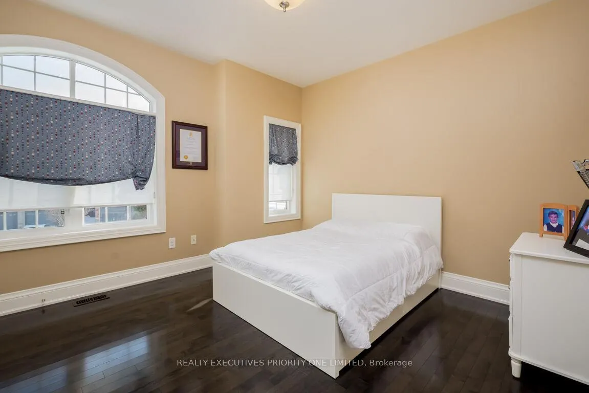 Photo 32 of 86 Chatfield Drive, Vaughan, Vellore Village — HOMEH