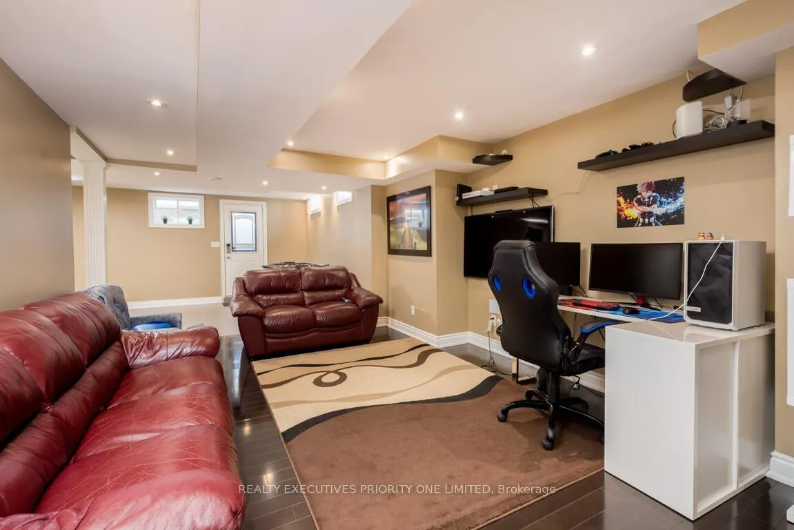Photo 41 of 86 Chatfield Drive, Vaughan, Vellore Village — HOMEH