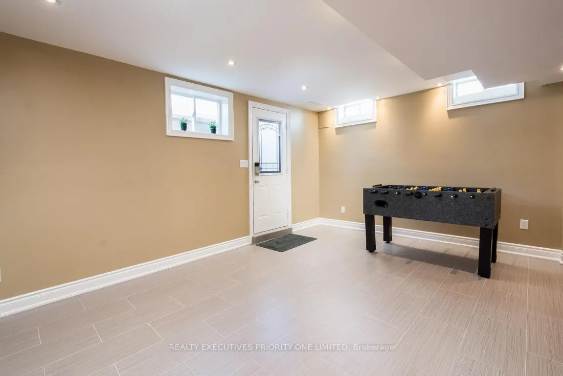 Photo 43 of 86 Chatfield Drive, Vaughan, Vellore Village — HOMEH