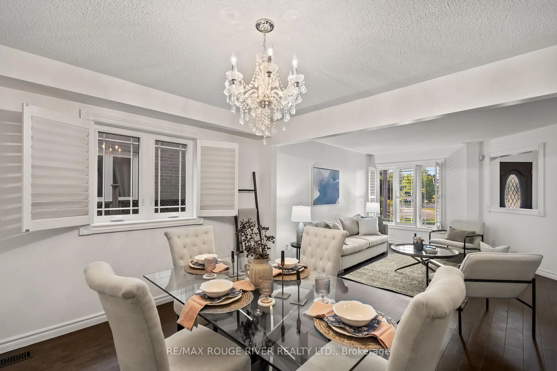 Photo 7 of 31 Kerrison Drive W, Ajax, Central — HOMEH