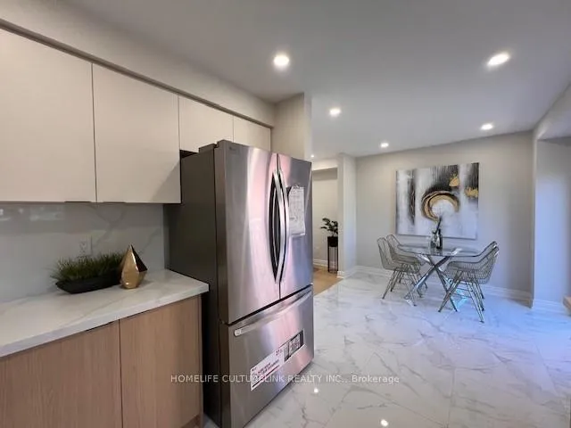 Photo 16 of 49 Beechgrove Crescent, Markham, Milliken Mills West — HOMEH