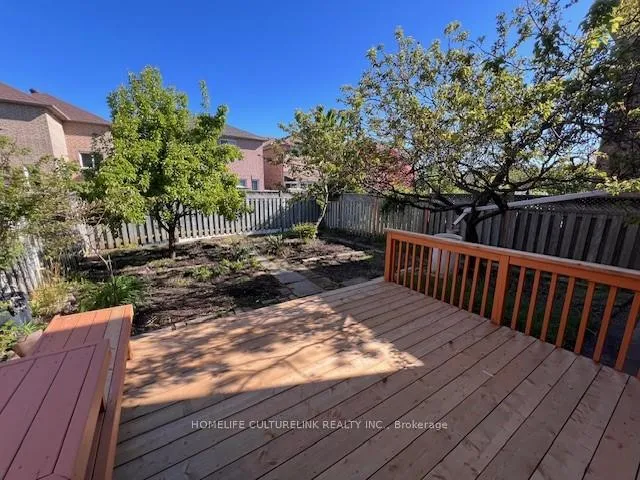 Photo 37 of 49 Beechgrove Crescent, Markham, Milliken Mills West — HOMEH