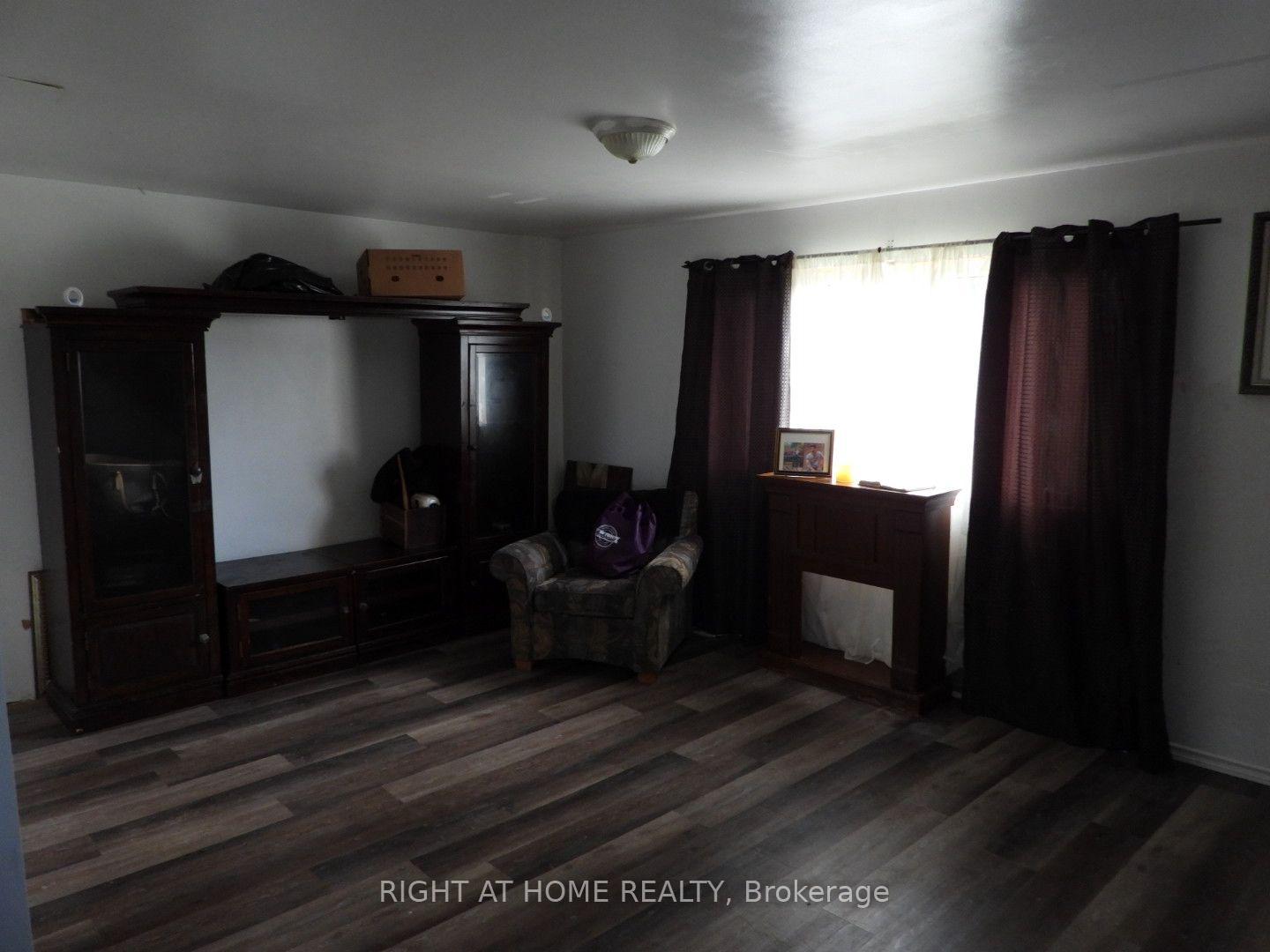 Photo 11 of 665 Port Maitland Road, Haldimand, Dunnville — HOMEH