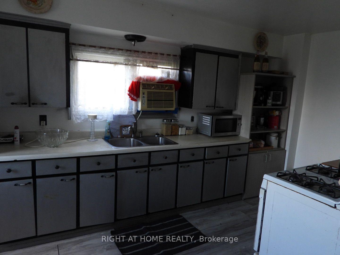 Photo 12 of 665 Port Maitland Road, Haldimand, Dunnville — HOMEH
