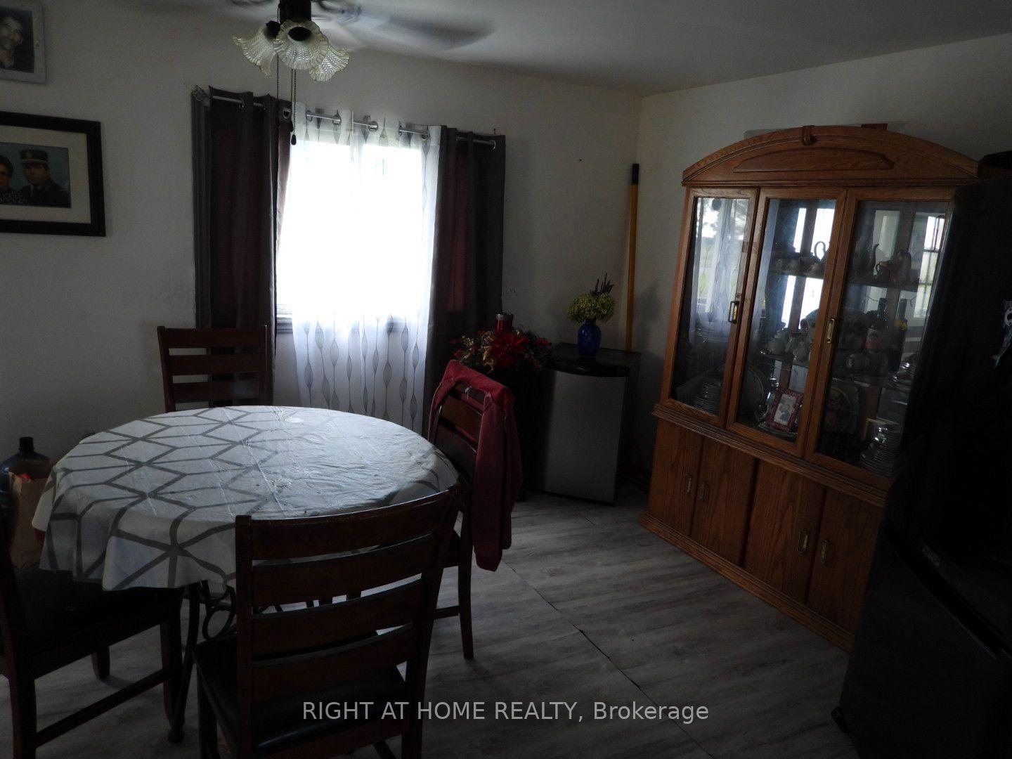 Photo 15 of 665 Port Maitland Road, Haldimand, Dunnville — HOMEH