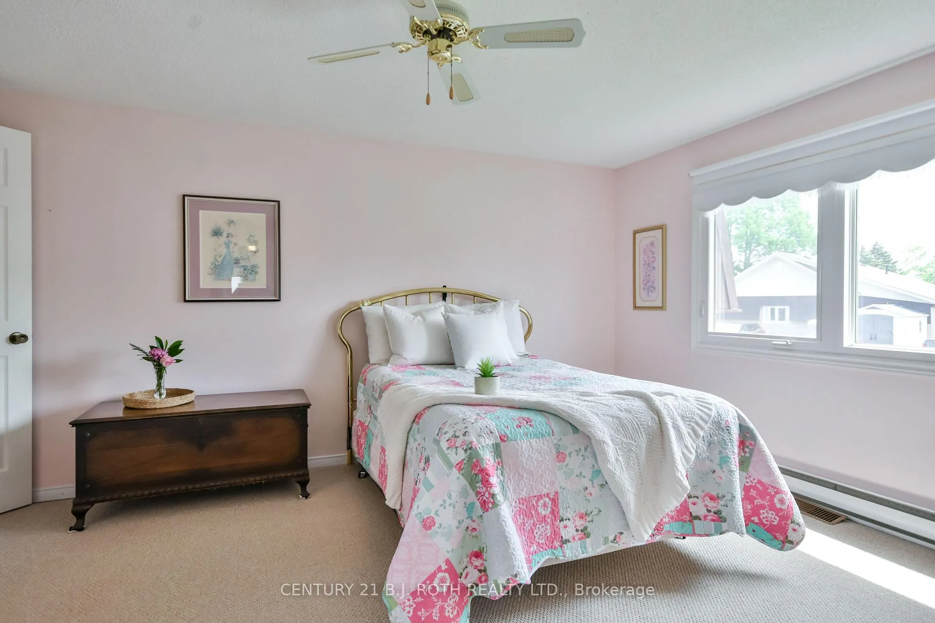 Photo 12 of 4 Gander Cove Court, Innisfil, Rural Innisfil — HOMEH