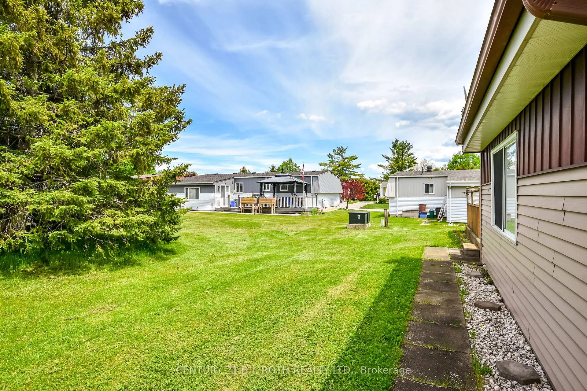 Photo 19 of 4 Gander Cove Court, Innisfil, Rural Innisfil — HOMEH