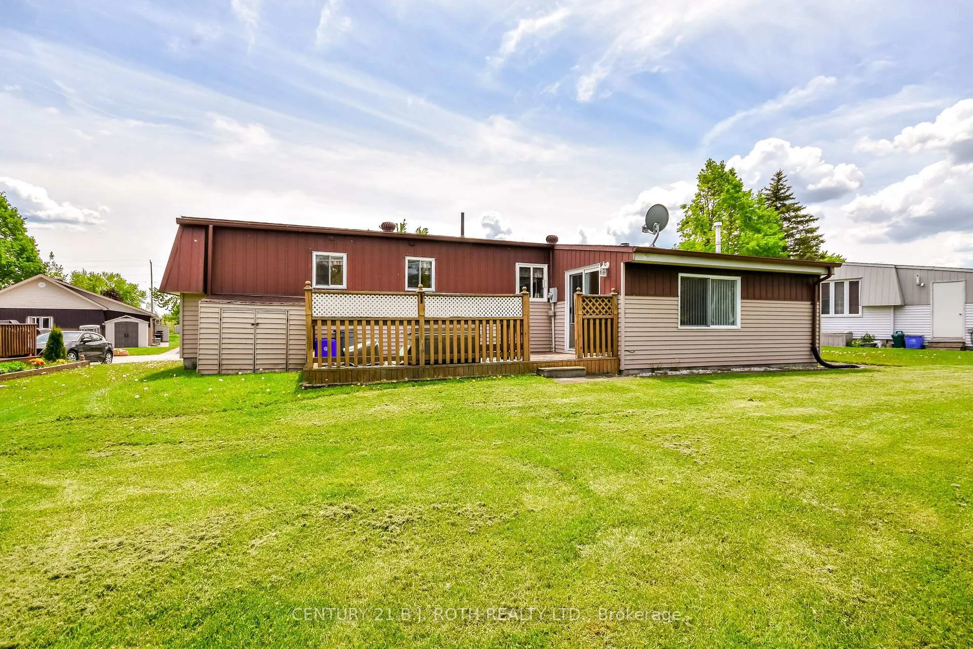 Photo 20 of 4 Gander Cove Court, Innisfil, Rural Innisfil — HOMEH