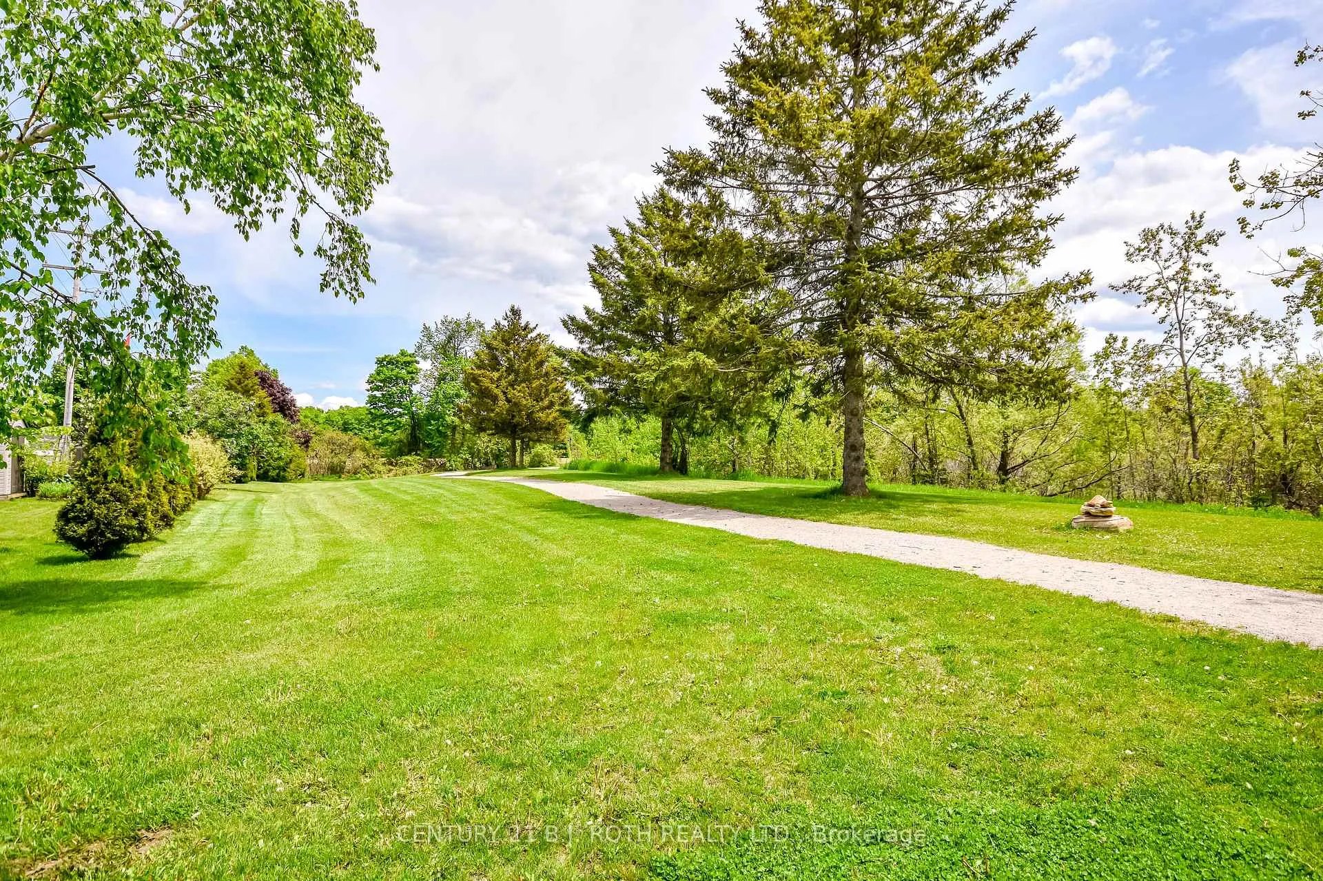 Photo 23 of 4 Gander Cove Court, Innisfil, Rural Innisfil — HOMEH