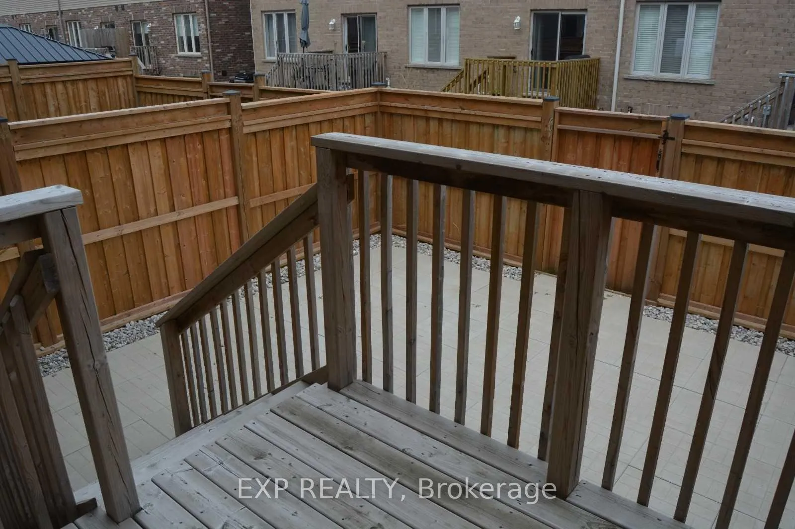 Photo 34 of 33 Dunrobin Lane, Grimsby, Grimsby Beach — HOMEH