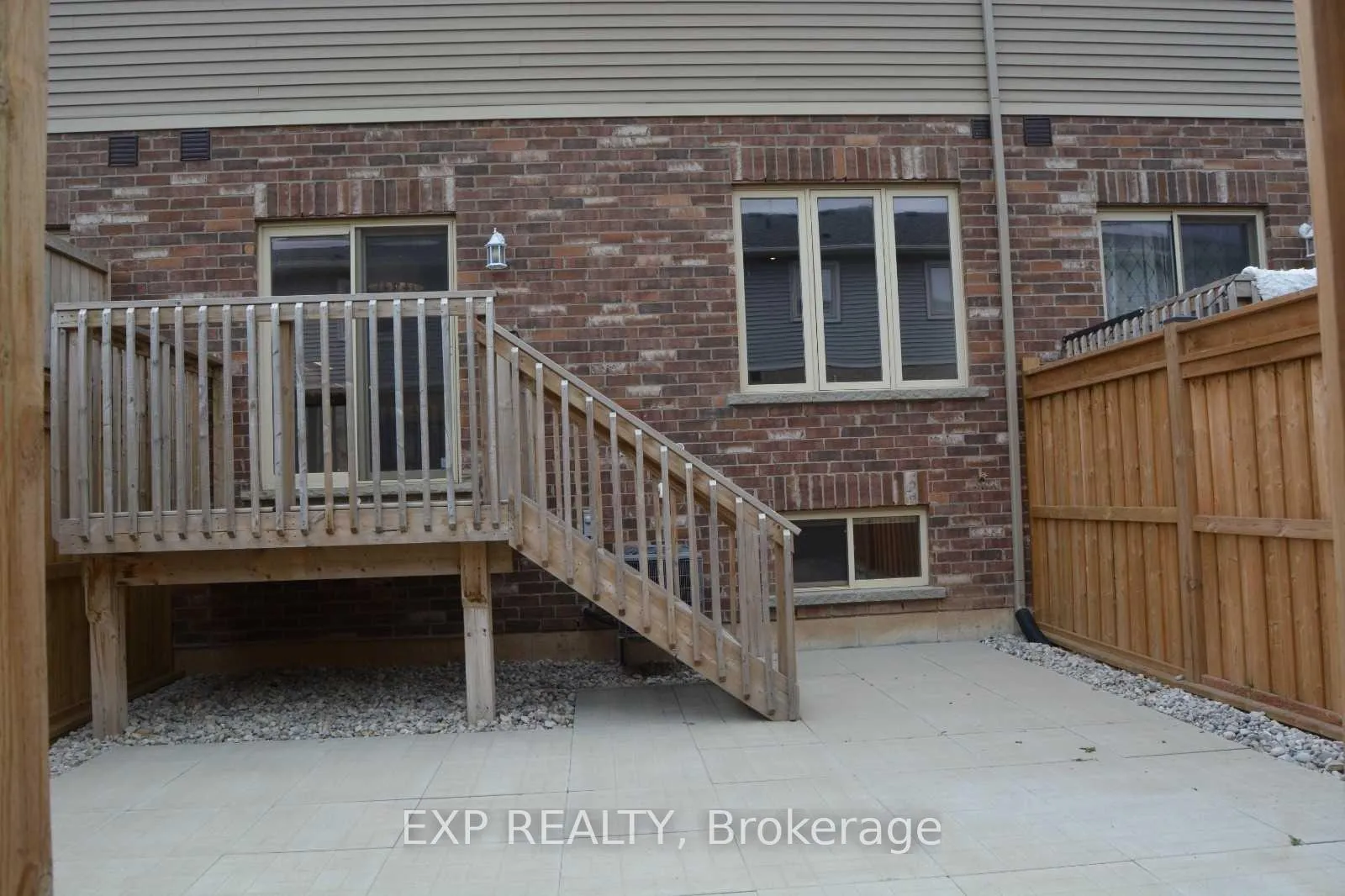 Photo 36 of 33 Dunrobin Lane, Grimsby, Grimsby Beach — HOMEH