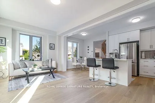Photo 7 of Unit 1, 2184 Postmaster Drive W, Oakville, Westmount — HOMEH