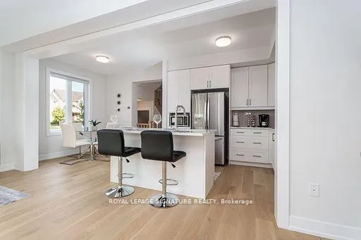 Photo 8 of Unit 1, 2184 Postmaster Drive W, Oakville, Westmount — HOMEH