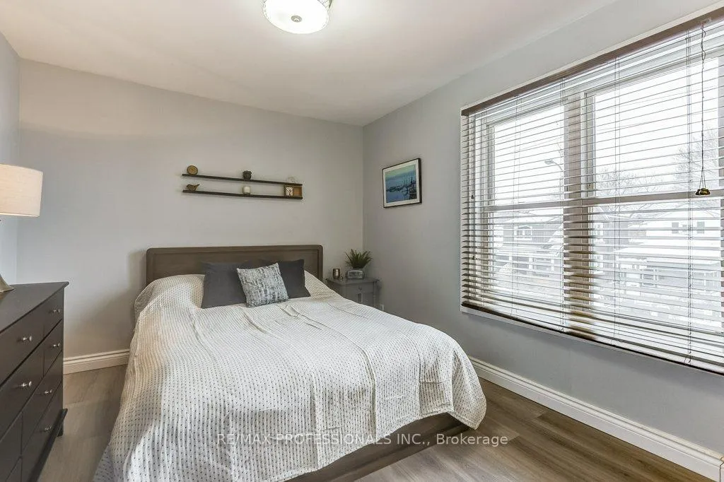 Photo 15 of 269 Lumsden Avenue, Toronto, Woodbine-Lumsden — HOMEH